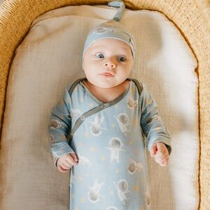 Copper Pearl // Boys Soft Knotted Gown 
‘Neil’ Astronaut Print with Mitten Cuffs